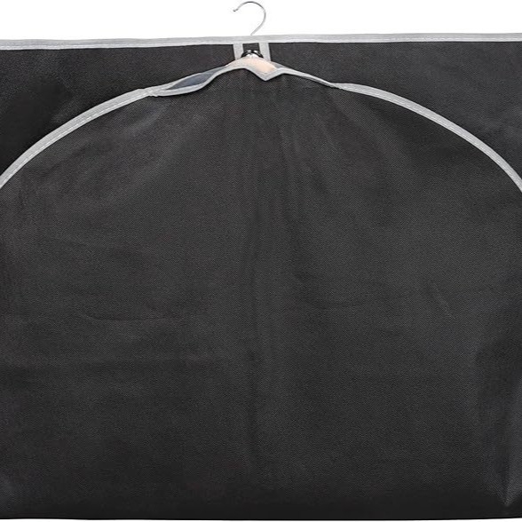 Prilagođena torba za odijelo od netkanog materijala s zaštitom od prašine; Materijal: spunbond netkani materijal; Mogućnosti tiska: toplinski prijenos, sitotisk, strojni tisak; Tisak logotipa dostupan