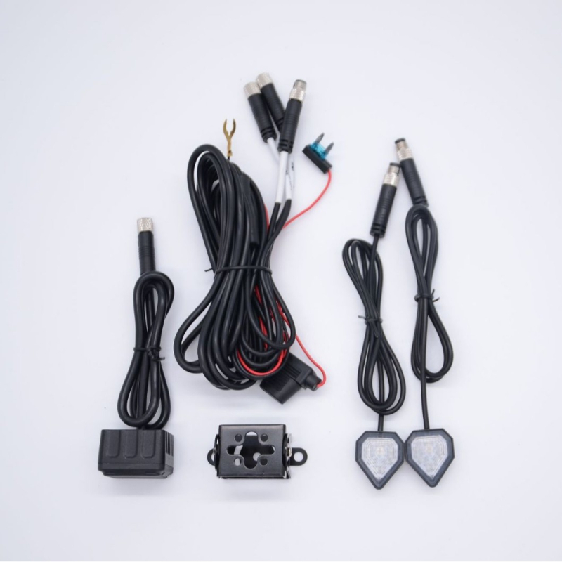 Zero Row MT-05 Motocikla aklo zonu monitors — 77 GHz mmWave radars, detekcijas diapazons 50 m, 12V barošana, skaņas atpakaļgaitas radars