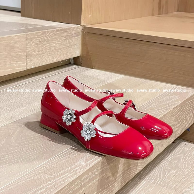 Pantofi Mary Jane pentru femei, vârf pătrat, piele lacuită, cataramă cu cristale în formă de floare, toc mic și gros, închidere cu cataramă, încălțăminte casual