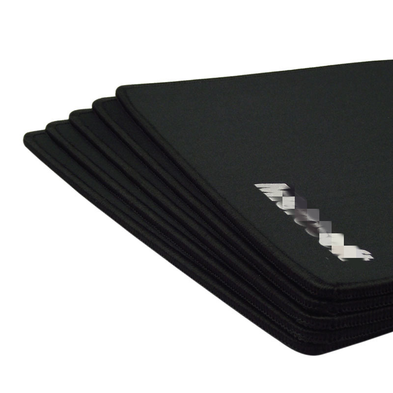 Pad de mouse pentru gaming, suprafață textilă, grosime 4 mm, antiderapant, pe o singură față