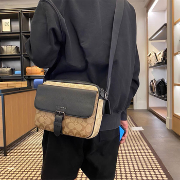 Geantă crossbody pentru cameră pentru bărbați - Urban Simplicity, Piele naturală, Textură Lychee, Piele de vită top-grain, Impermeabilă