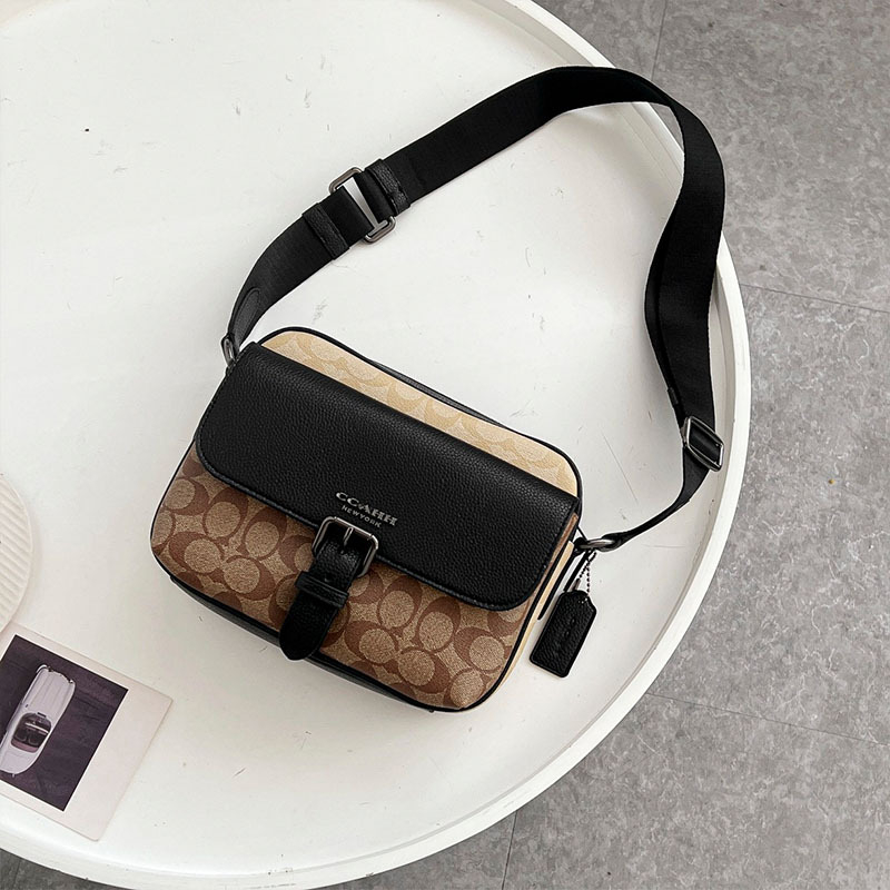 Geantă crossbody pentru cameră pentru bărbați - Urban Simplicity, Piele naturală, Textură Lychee, Piele de vită top-grain, Impermeabilă