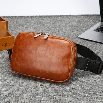 Geantă din PU piele, stil street fashion, fermoar, buzunar ID interior, căptușeală din poliester