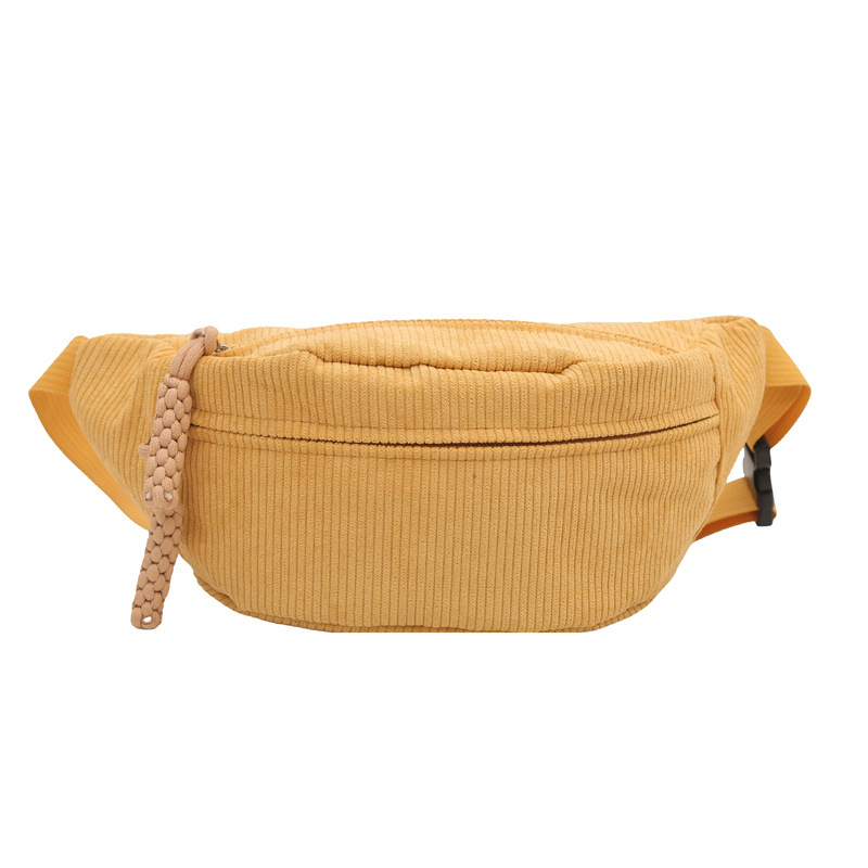 Geantă crossbody pentru femei, stil urban minimalist, material special, colecție de iarnă 2025, fermoar, buzunare interne pentru telefon și documente