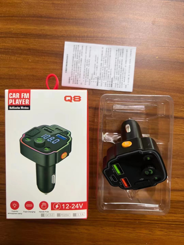 Automobilski MP3 transmiter Bluetooth, reprodukcija s USB/U-disk, FM odašiljač, hands-free pozivi, napajanje 12-24V