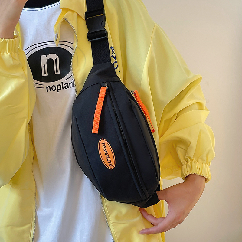 Nylon deréktáska nőknek – 2018 tavaszra kiadás, Mix‑and‑Match stílus, bélés nylon, cipzáras zárás