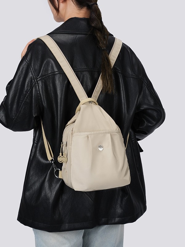 Unisex kapsa na hrudník so dvojitou nositeľnosťou: cez rameno a crossbody, PU materiál, zips, vnútorné rozdelenie, 3D vonkajšia kapsa — Kód DMLwq344