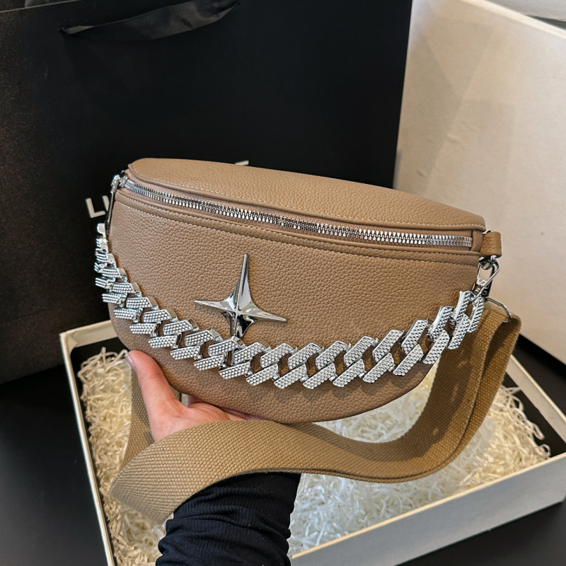 PU kožená sedlová taška s retiazkovým popruhom, zips, vrecko na telefón, vnútorný priestor, mestský štýl