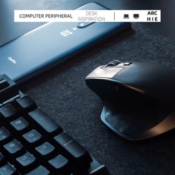 Velika podloga za miš s sjajnom površinom, materijal: kemijska vlakna, oblik: gaming podloga