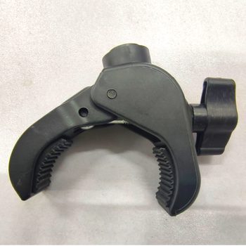 Power clip za sportske kamere s anti-slip crab-clamp dizajnom, čvrsta montaža, velika kliješt (antislip; crab-clamp dizajn; čvrsta montaža; velika kliješt)