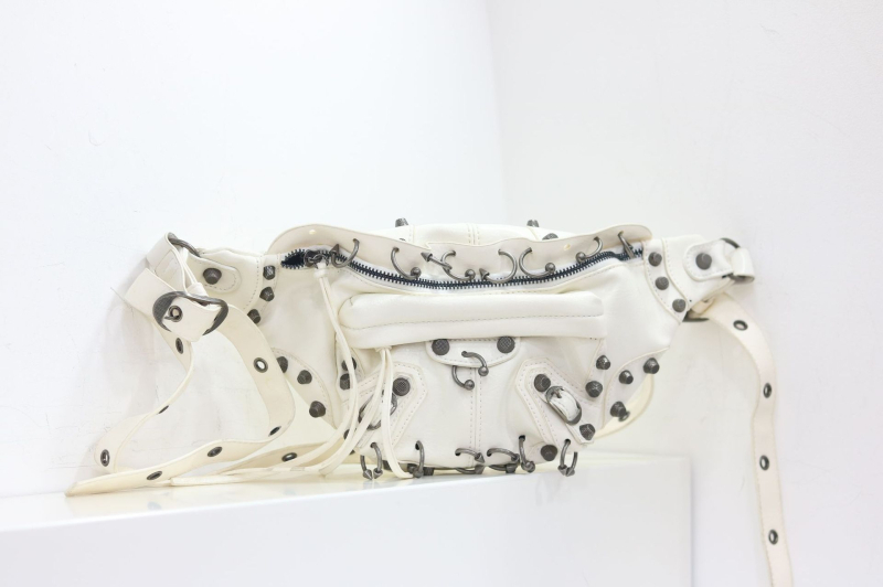 PU crossbody torba sa zatvaračem, mehka konstrukcija, poliester podstava, skrivena džep sa zatvaračem i džep za telefon – proljeće 2025