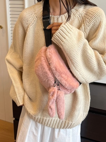 Geantă plush pentru piept/talie feminină — stil urban minimalist, închidere cu fermoar, buzunar interior cu fermoar, căptușeală poliester-cotton