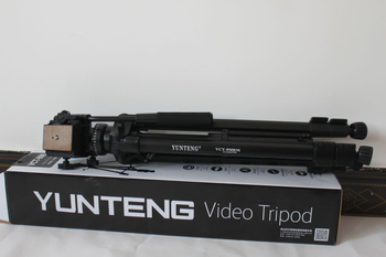 Yunteng 998 DSLR stativ s hidrauličkim dampiranjem, aluminijska legura, 3 sekcije, maksimalna visina 1650 mm, minimalna visina 760 mm, nosivost 6 kg