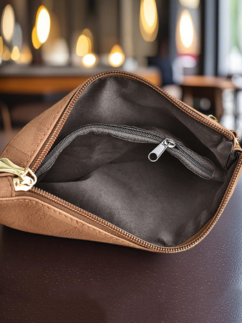 Ženska clutch torba – urbana jednostavnost, PU materijal, vodoravni kvadratni oblik, zatvarač, unutarnja laminirana džep, podstava od poliestera, svakodnevna upotreba, proljeće 2025