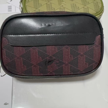 Férfi PU bőr crossbody táska kockás geometriai mintával, mindennapi stílus, könnyű, vízálló, kiváló minőség