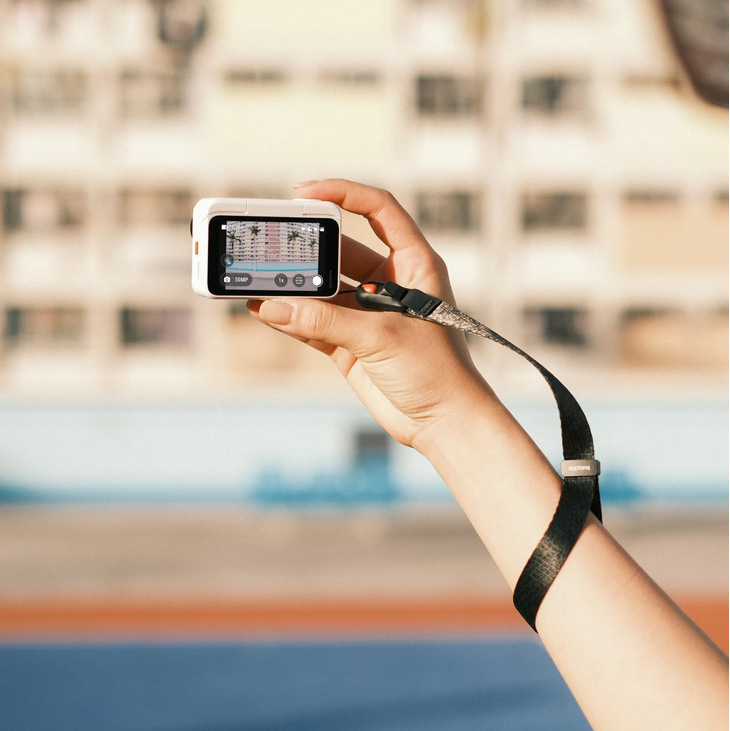 Insta360 Go Ultra Curea de încheietură cu eliberare rapidă și sfoară anti-pierdere (Brand: Shadow Stone 360; Model: Quick Release Wrist Strap)
