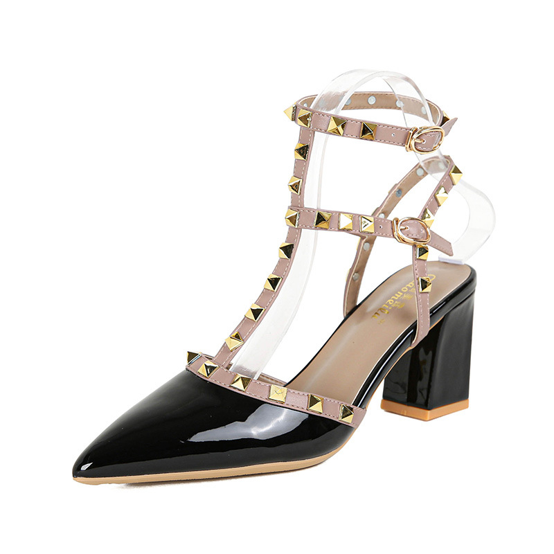 Taomeilu pantofi romani cu cataramă, vârf ascuțit, glezna joasă, toc mediu 3–6 cm, talpă din cauciuc, brană din piele naturală