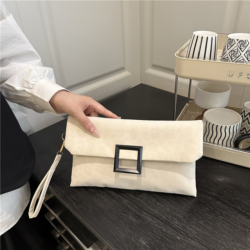 Envelope-stilusú clutch, PU anyag, városi egyszerűség, horizontális négyzetes forma, nylon bélés