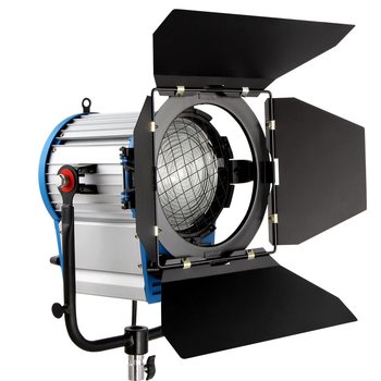 Proiector film 2000W pentru fotografie și video – 3200K, 220-230V, alimentare proprie, reglaj al intensității luminii