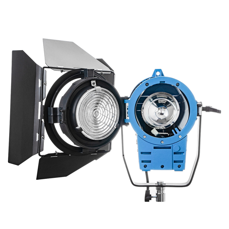 Proiector film 2000W pentru fotografie și video – 3200K, 220-230V, alimentare proprie, reglaj al intensității luminii