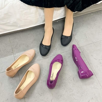 Ženske gumene čizme za kišu, niski dio, kratka cijev, srednji pet, protuklizna potplata, pogodne za kuhinju