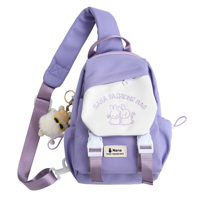 Dievčenská crossbody taška, nylon, zvislý štvorcový tvar, zapínanie na zips, vnútorná kapsa na telefón, trojdimenzionálny vonkajší dizajn