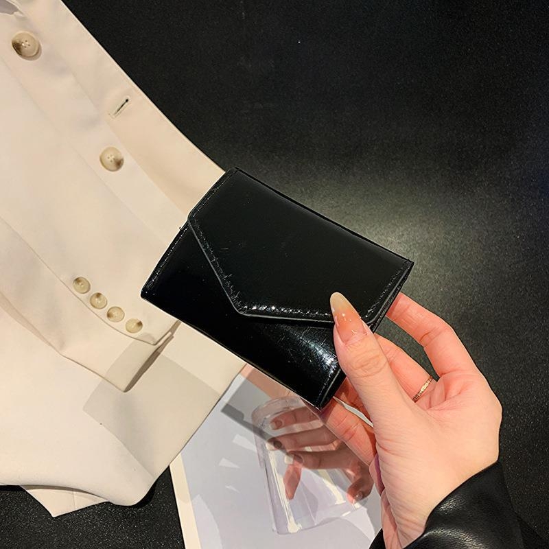 Dámska PU kožená peňaženka na karty s mincovníkom, magnetické zapínanie, horizontálny štvorcový tvar, jar 2023