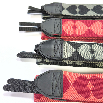 Elos remen za kameru preko ramena: koža prvog sloja teleće kože, debeli remen, ručno izrađen ark-cut webbing, višenamjenski ergonomski dizajn, kompatibilan s DSLR i bez ogledala kamerama