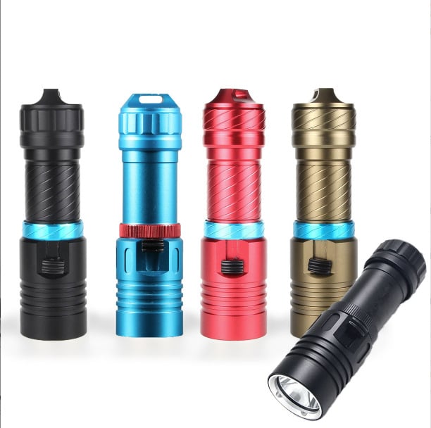 Ronilačka LED baklja s magnetskim upravljanjem, visoke snage, 10W, 2000mAh, domet 100–200 m