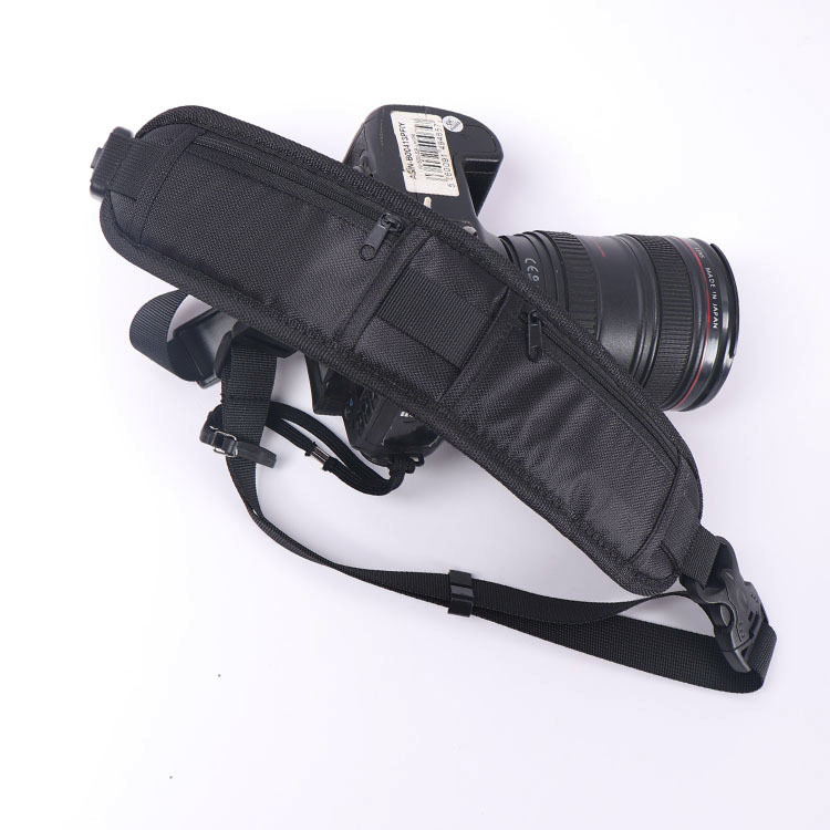 Remen za kameru – dvostruki džep s zatvaračem, najlon materijal, model X-151, 1 kopča, podesiva, amortizirajuća elastičnost, za digitalne kamere