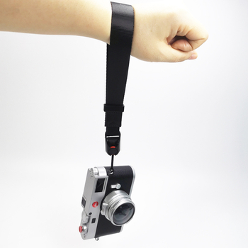 Kamera riešo diržas su greito atleidimo sagtimi, Tuoda TD8085, nailonas + mikropluošto oda, didžiausia apkrova 10 kg, reguliuojamas ilgis