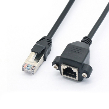 Cat6 Gigabit Ethernet pagarinājuma kabelis RJ45 vīrietis-sieviete ar ausu formas skrūvju atverēm fiksēšanai