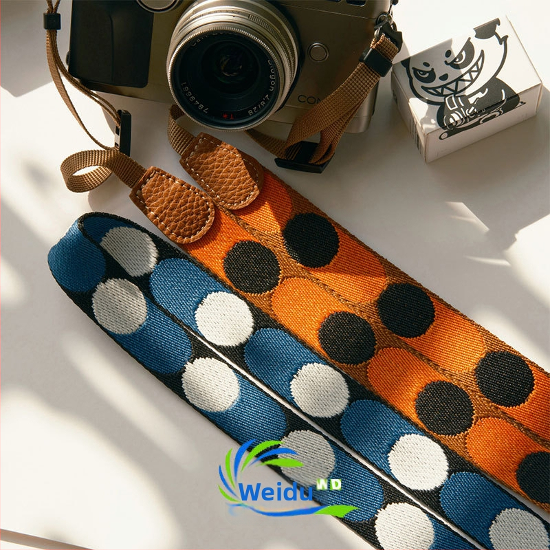 Kamera diržas iš kanvado su taškuotu dizainu, reguliuojamas kryžminės nešiojimo su greitu atleidimu, poliesteris, modelis 750d, 6 sagenelių, apkrova 10–20 kg, suderinamas su Canon/Nikon/Sony/Mirrorless