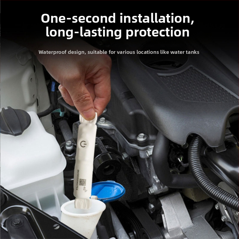 Automobilski GPS locator, vodootporan, s ultradugim razdobljem pripravnosti, bez instalacije — Model Q15, memorija 128 MB, GPS točnost 5 m, baterija 1500/2500 mAh