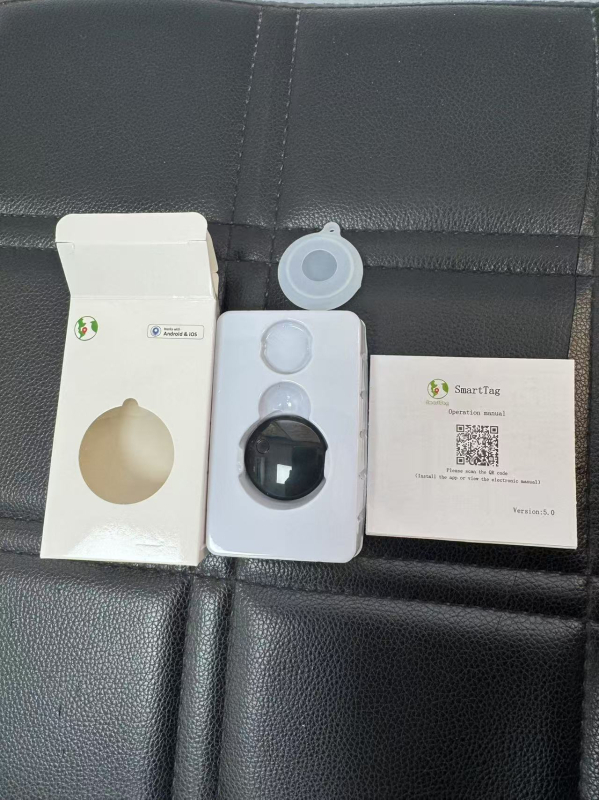 GPS tracker za pronalaženje gubitaka – Model D02, 240mAh baterija, globalno pozicioniranje, 7-dnevno praćenje, nosiv kao privjesak