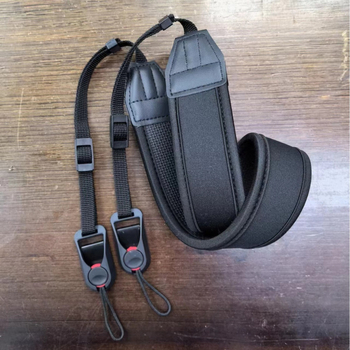 Fotoaparato peties dirželis Sangu, mikroelastinis poliesteris/plastikas, reguliuojamas ilgis, keliamoji našta virš 40 kg, tinka mikro vienetams ir SLR fotoaparatams