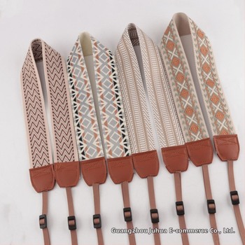 Giant Vyšívaný ramenný popruh na fotoaparát pre digitálne a SLR fotoaparáty - polyester, logo tlačené, Model: KJ149-KJ274-KJ45-KJ179