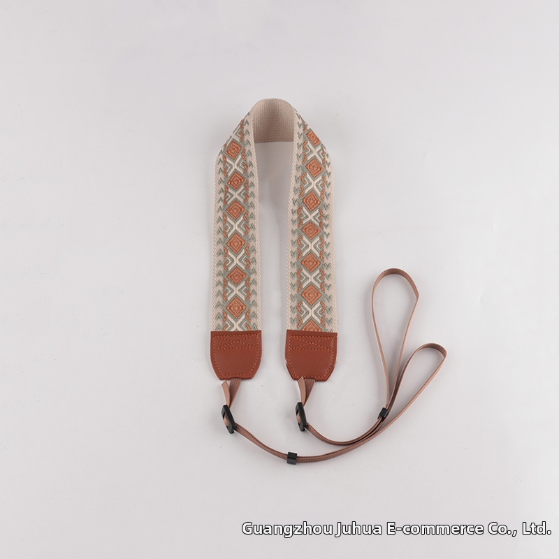 Giant Vyšívaný ramenný popruh na fotoaparát pre digitálne a SLR fotoaparáty - polyester, logo tlačené, Model: KJ149-KJ274-KJ45-KJ179