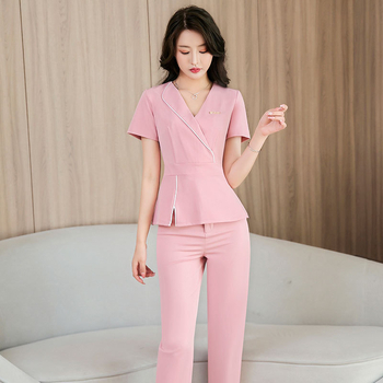 Set uniformă pentru cosmeticiană — femei: top cu mânecă scurtă, decolteu în V și pantaloni, material care evacuează umezeala din poliester elastan (<30% elastan), toate sezoanele