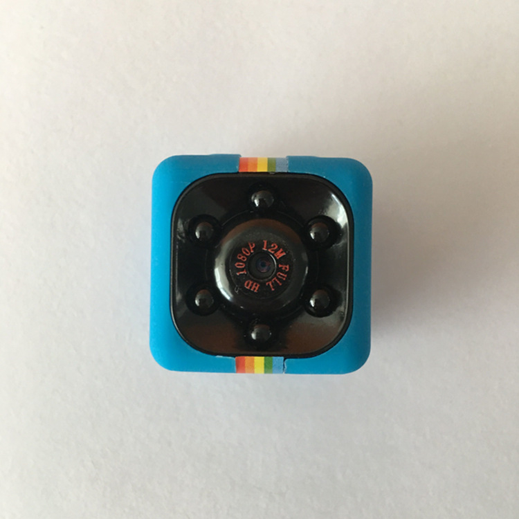 CS02 vodotesná športová kamera, 1080p HD, priame pripojenie Wi‑Fi hotspot, MP4 formát, TF karta, 60 minút batérie