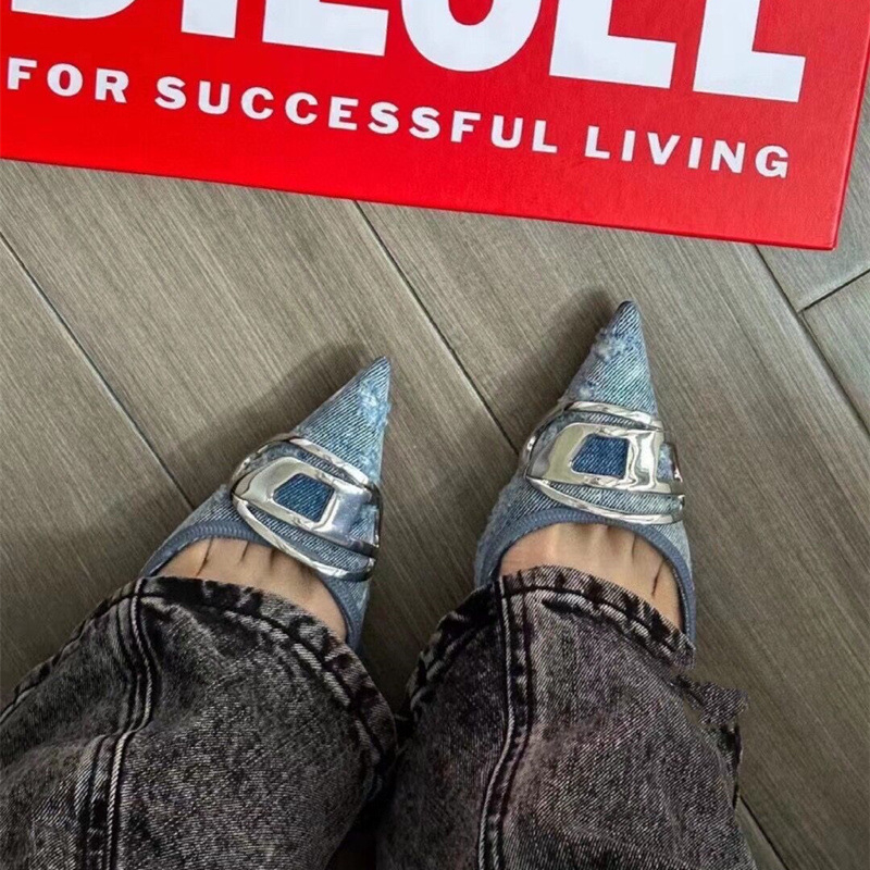 Conlida Denim hátsó nyitott szandál, hegyes orrú, vékony sarkú 6-8 cm, Nyár 2024