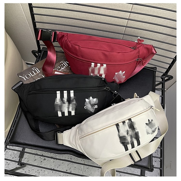 Auduma crossbody soma ar iekšējo kabatu ar rāvējslēdzēju, poliestera oderējums, rāvējslēdzēja aizvēršana, Ziemas 2024 sezona