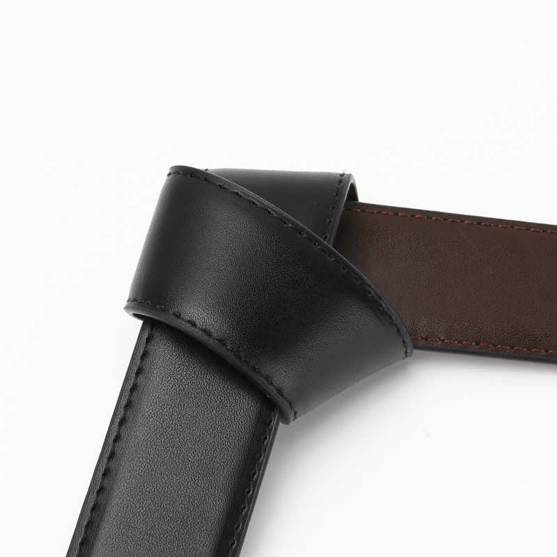 Vīriešu ādas josta no īstas ādas ar divslāņu liellādu ādu, sprādze no sakaļas ar adatu, platums 3.5 cm