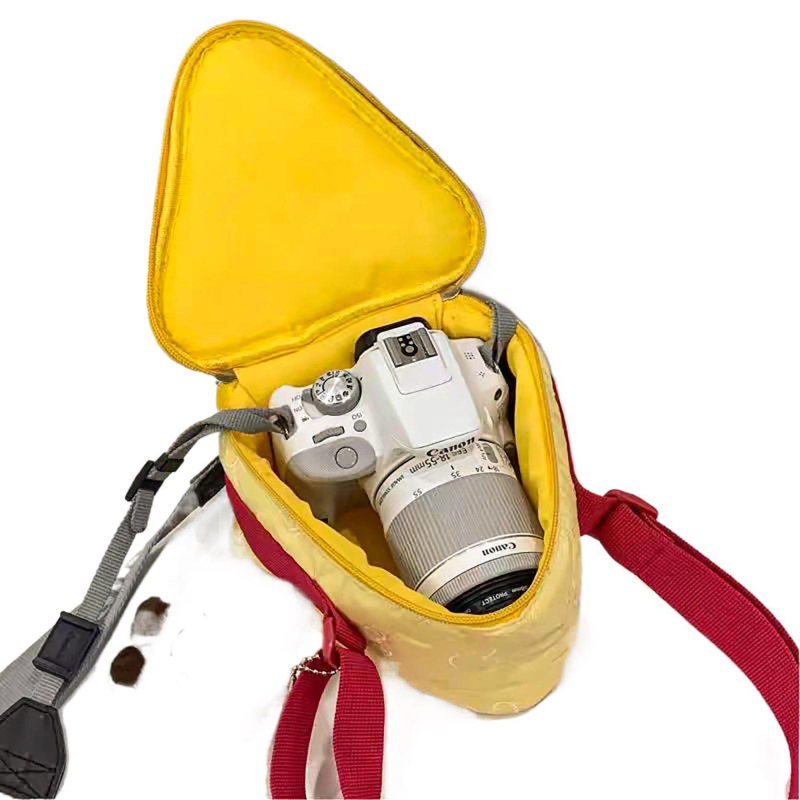 Torba za kameru s crtić printom, crossbody dizajn, zatvarač na šnuru, PU materijal, podstava od pamuka