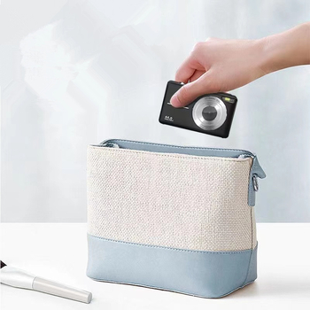 Kućna digitalna kamera s CMOS senzorom, 8x optičkim zumom, 1080p video, 2,4-inčni LCD zaslon, microSD pohrana