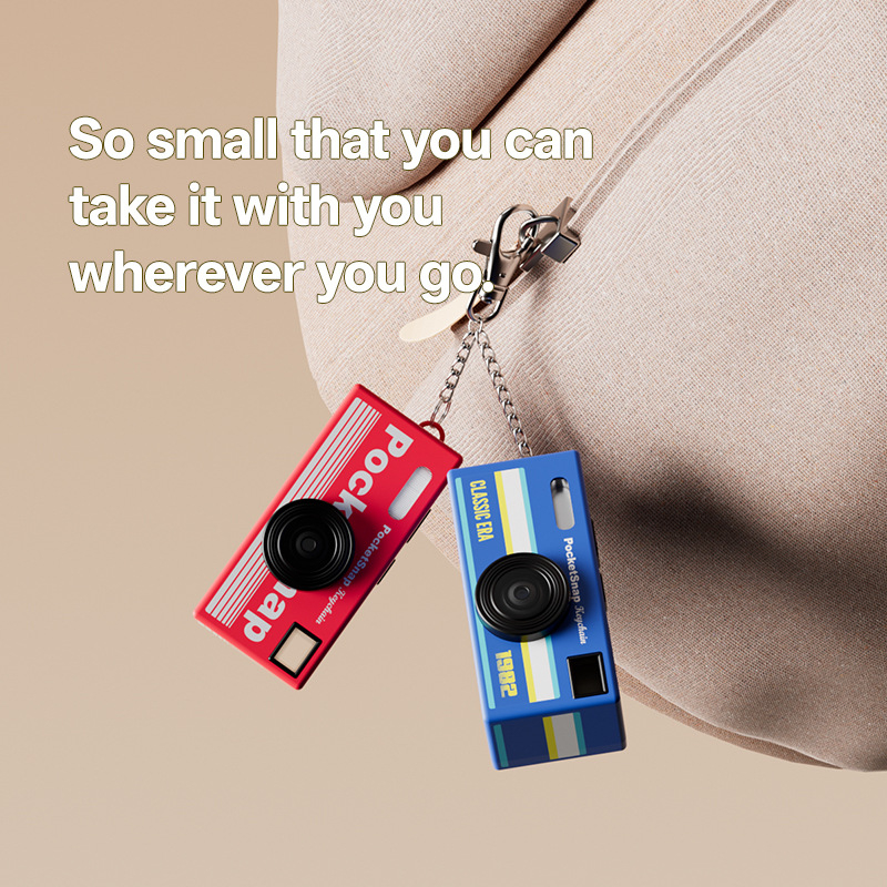 Mini kamera privjesak za ruksak | 0,96 LCD, 1080P video, microSD do 128GB, jedna kamera