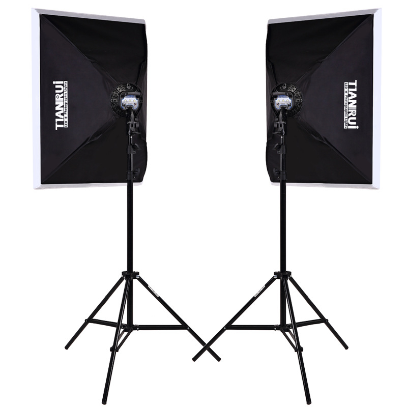 Kit de iluminat foto Tianrui T435W cu sursă LED pentru fotografie profesională