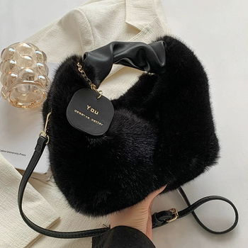 Pliš Crossbody torbica — gradski jednostavan stil, uspravni kvadratni oblik, zatvaranje na zip, podstava od sintetičke kože, jedan remen preko ramena