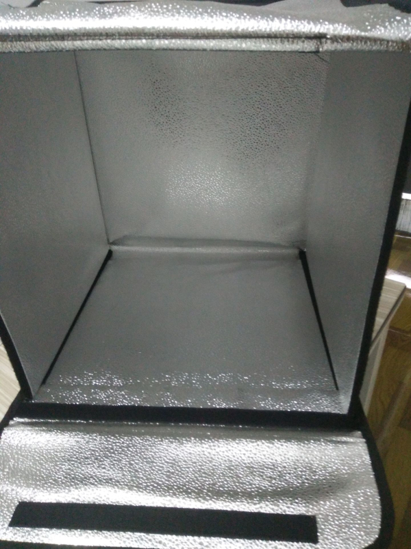 LED fotostudijas gaismas kaste mobilajai fotografēšanai, regulējams apgaismojums, HD kvalitāte, atstarojošs alumīnija audums, svars 3 kg