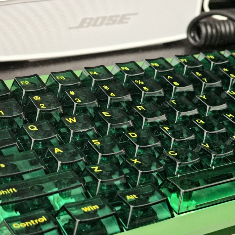 Sada keycapov pre mechanickú klávesnicu - PC materiál, kompatibilné s Cherry MX krížovou osou, 98+ kláves, originálna, vysoko prispôsobená